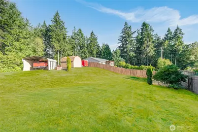 8101 McIntyre Lane NE, Bremerton, WA 98311 - Photo 38