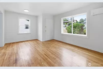 7212 S 128th Street, Seattle, WA 98178 - Photo 6
