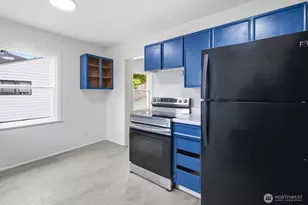 7212 S 128th St, Seattle, WA 98178 - Photo 10