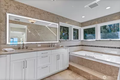 16331 Maplewild Avenue SW, Burien, WA 98166 - Photo 12