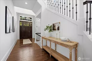 2210 NW Harmony Way, Issaquah, WA 98027 - Photo 2