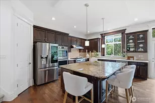 2210 NW Harmony Way, Issaquah, WA 98027 - Photo 4