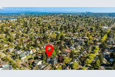 7062 Cleopatra Place NW, Seattle, WA 98117 - Photo 20