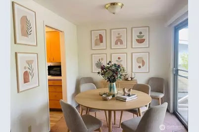 5208 Sand Point Way NE, Seattle, WA 98105 - Photo 16