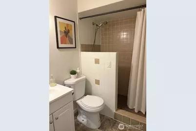 5208 Sand Point Way NE, Seattle, WA 98105 - Photo 6