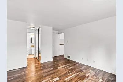 14200 NE 171st Street #C206, Woodinville, WA 98072 - Photo 10