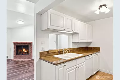 14200 NE 171st Street #C206, Woodinville, WA 98072 - Photo 16