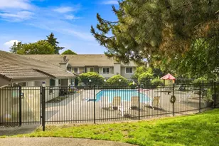 14200 NE 171st St, Woodinville, WA 98072 - Photo 20