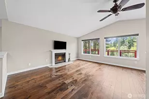 9812 Kooley Dr NW, Gig Harbor, WA 98329 - Photo 4
