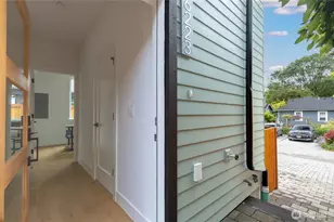 6223 9th Ave NE, Seattle, WA 98115 - Photo 26