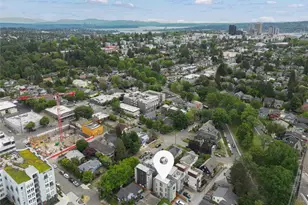 6223 9th Ave NE, Seattle, WA 98115 - Photo 28