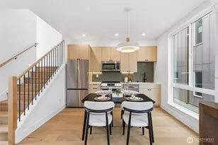 6223 9th Ave NE, Seattle, WA 98115 - Photo 12