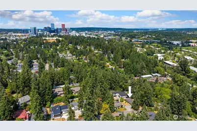 10466 SE 19th Street, Bellevue, WA 98004 - Photo 20