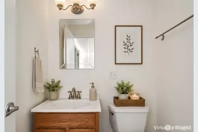 10466 SE 19th Street, Bellevue, WA 98004 - Photo 14