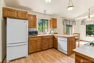 3922 14th Ct NE, Olympia, WA 98506 - Photo 6