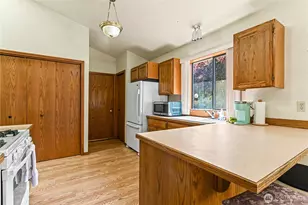 3922 14th Ct NE, Olympia, WA 98506 - Photo 8