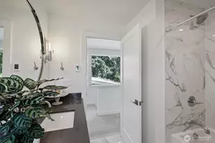 404 N 127th St, Seattle, WA 98133 - Photo 20