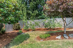 1250 Roe St, Steilacoom, WA 98388 - Photo 26
