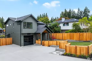 11312 NE 60th St, Kirkland, WA 98033 - Photo 2