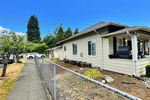 238 S French Ave, Arlington, WA 98223 - Photo 4