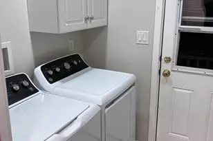 612 S 84th St, Tacoma, WA 98444 - Photo 10
