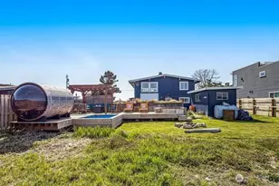 2577 Sunlight Beach Rd, Clinton, WA 98236 - Photo 30