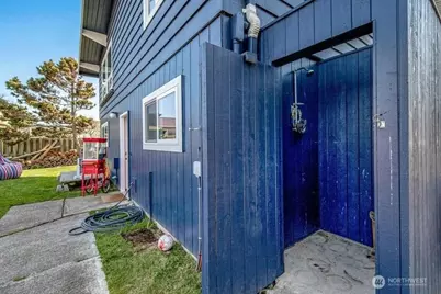 2577 Sunlight Beach Road, Clinton, WA 98236 - Photo 22