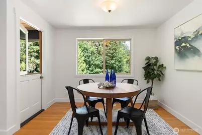 5769 Blakely Avenue NE, Bainbridge Island, WA 98110 - Photo 10