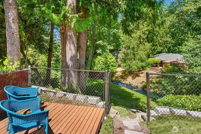 2012 NE 127th Street, Seattle, WA 98125 - Photo 20