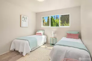 2012 NE 127th St, Seattle, WA 98125 - Photo 24