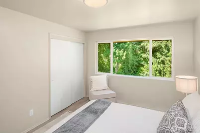 2012 NE 127th Street, Seattle, WA 98125 - Photo 22