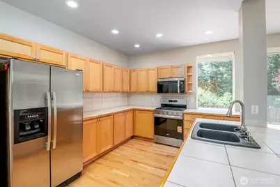 28011 Maple Ridge Way SE, Maple Valley, WA 98038 - Photo 10