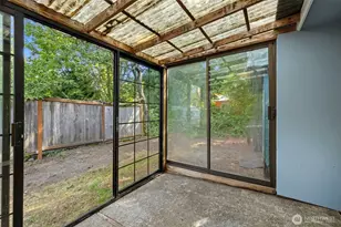 2001 30th St, Bellingham, WA 98225 - Photo 32