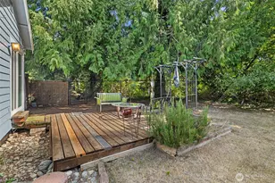 2001 30th St, Bellingham, WA 98225 - Photo 28