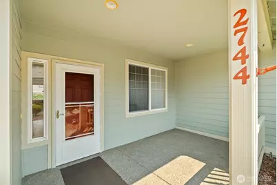 2744 Sutherland Place, Steilacoom, WA 98388 - Photo 2