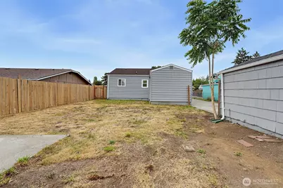 703 117th Street S, Tacoma, WA 98444 - Photo 20