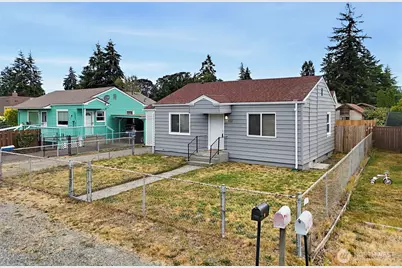 703 117th Street S, Tacoma, WA 98444 - Photo 2