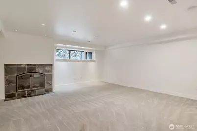 17120 NE 2nd Place, Bellevue, WA 98008 - Photo 18