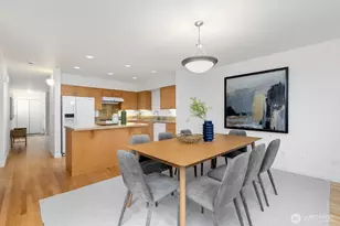 6726 35th Pl S, Seattle, WA 98118 - Photo 10