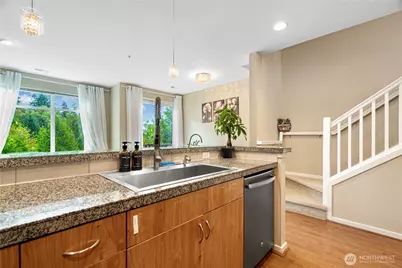 162 Cougar Ridge Road NW #1104, Issaquah, WA 98027 - Photo 10