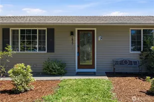 5817 E M St, Tacoma, WA 98404 - Photo 2