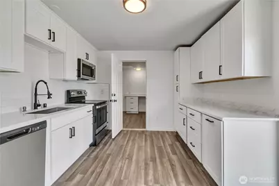 5817 E M Street, Tacoma, WA 98404 - Photo 6