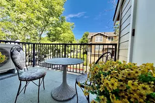 1913 16th Ln E, Issaquah, WA 98029 - Photo 18