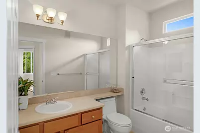 1913 16th Lane E, Issaquah, WA 98029 - Photo 14