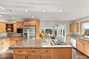 8000 NW 16th Ave, Vancouver, WA 98665 - Photo 16
