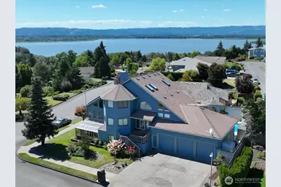 8000 NW 16th Avenue, Vancouver, WA 98665 - Photo 2