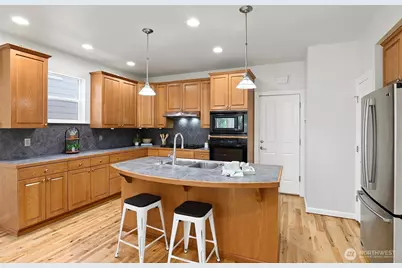 16619 SE 167th Street, Renton, WA 98058 - Photo 8