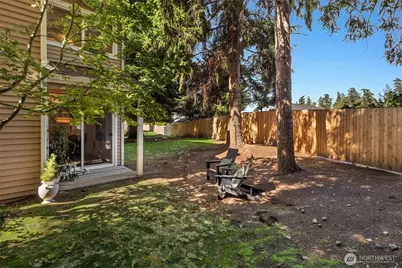 1227 S 238th Lane #804, Des Moines, WA 98198 - Photo 28
