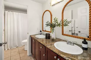 1227 S 238th Ln, Des Moines, WA 98198 - Photo 22