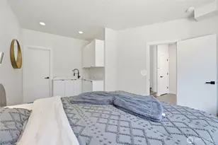 7511 Dumar Way SW, Seattle, WA 98106 - Photo 8